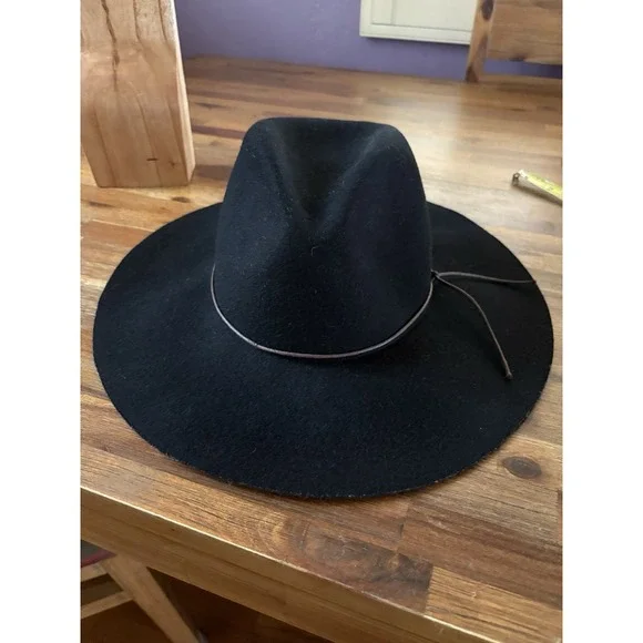 Peter Grimm Women's Hat True Character Black 100% Wool Boho Cap - Picture 3 of 16